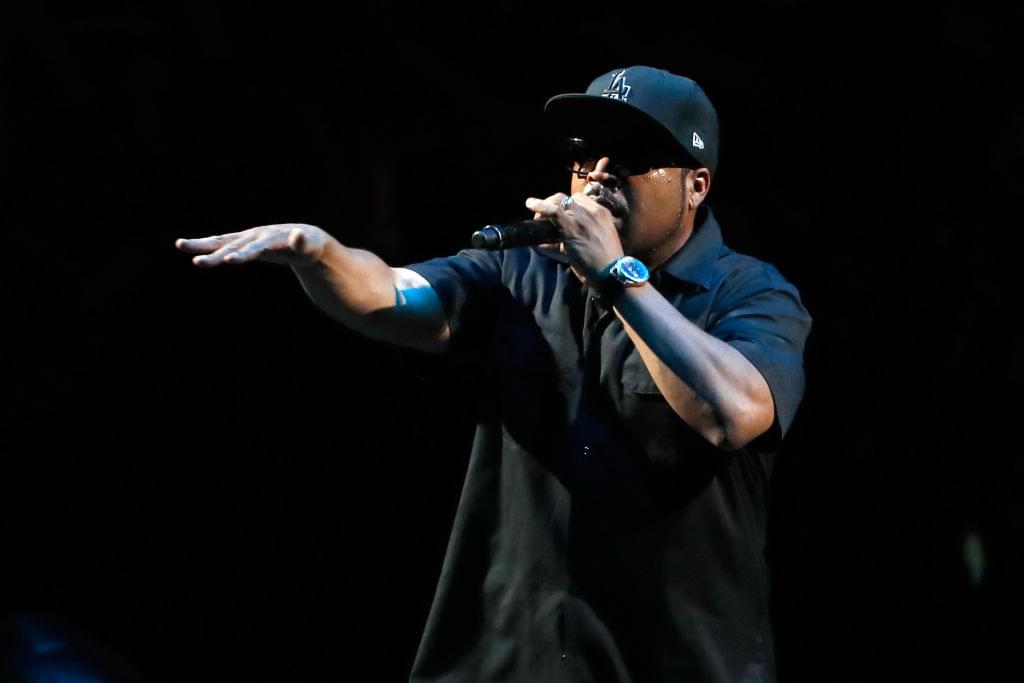 vejviser Mod viljen Kære Ice Cube Says “No Vaseline" Is Still "The Best Diss Track Of All Time"
